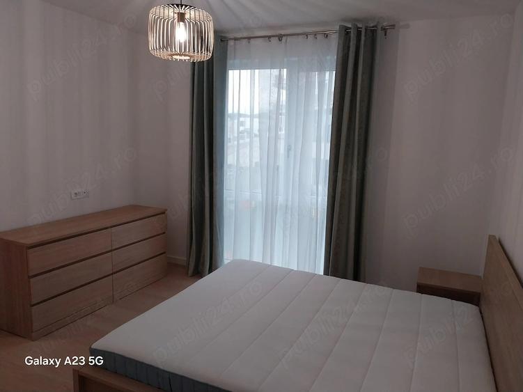 Apartament cu 3 camere decomandat, mobilat în Florești
