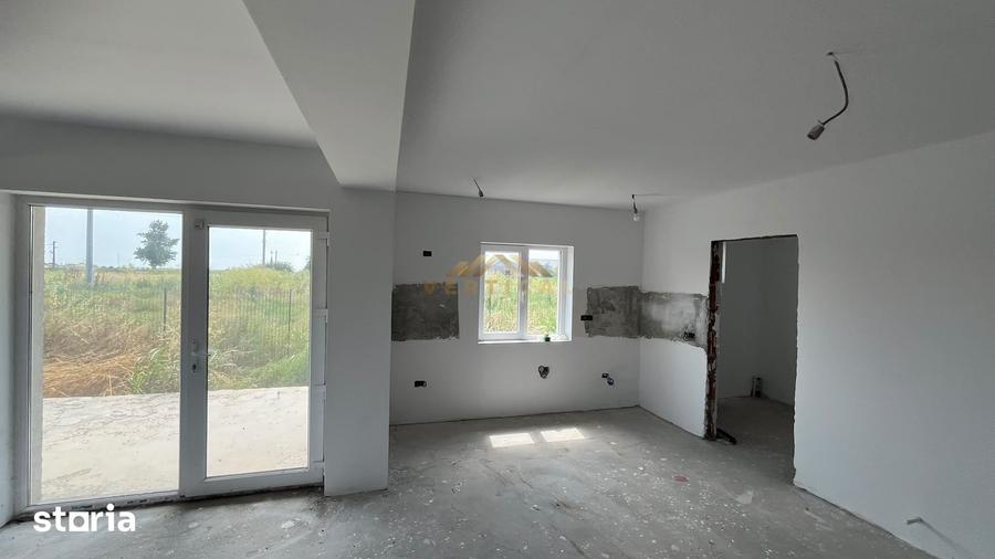 Casă cu 3 camere cu Teren 383 Mp în Giulești
