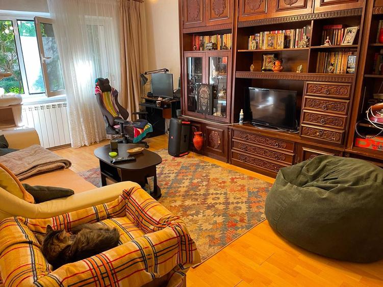 Apartament cu 2 camere decomandat în Complex Studențesc