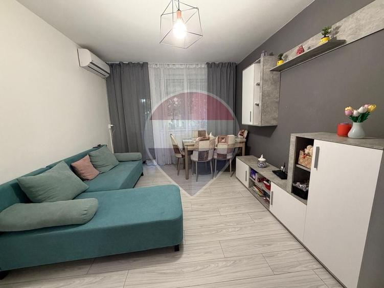 Apartament cu 2 camere semidecomandat în Central