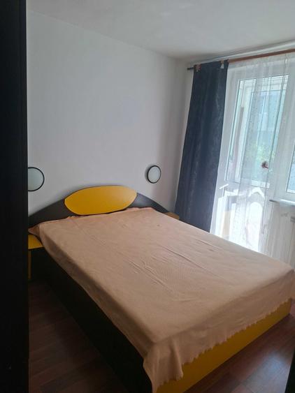 Apartament cu 2 camere decomandat în Mărăței
