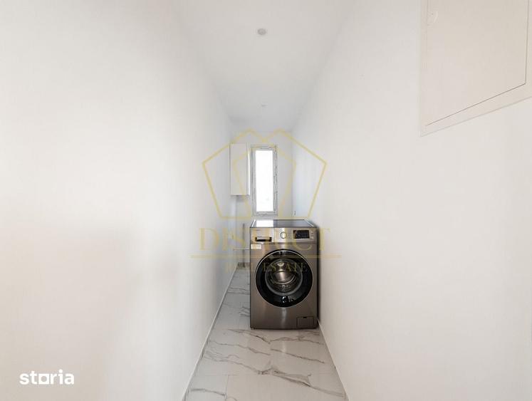 Casă cu 5 camere cu Teren 420 Mp în Blașcovici