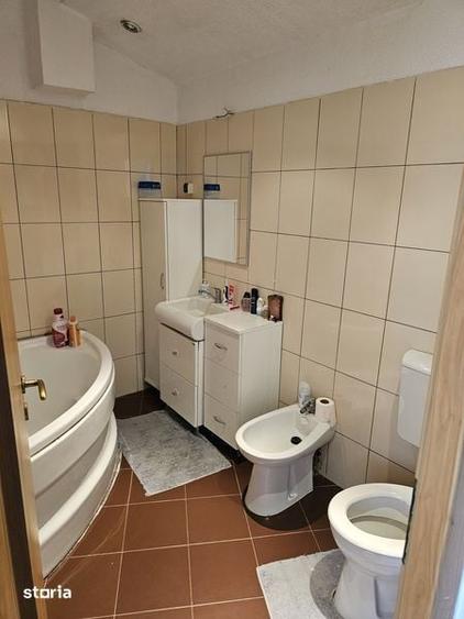 Inchiriez apartament 3 camere, zona Soarelui - 5