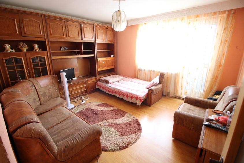 Ap. 2 camere dec. Micro21, bld. Otelarilor - 6