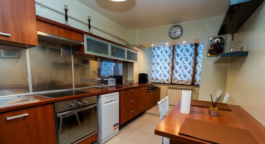 ULTRACENTRAL -3 CAMERE, ETAJ 1. - 9