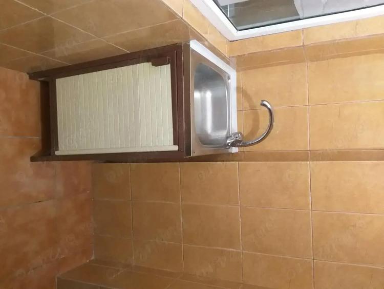 Garsoniera cu dormitor de inchiriat - 2