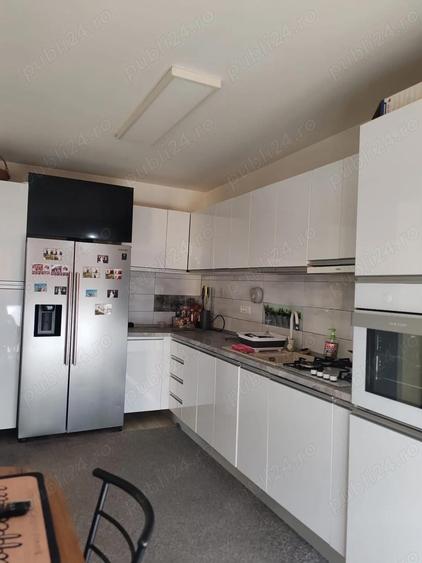 Apartament de vanzare - 1
