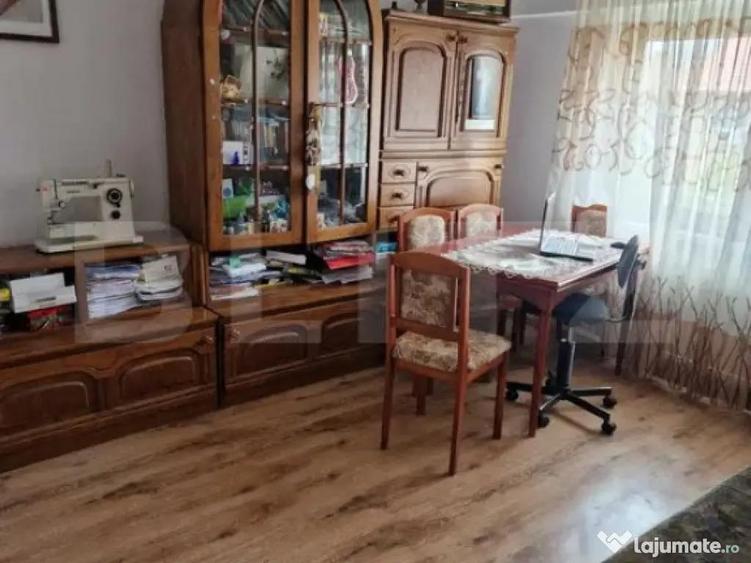 Apartament de vanzare cu 3 camere, 76 mp utili, zona Carpati - 4
