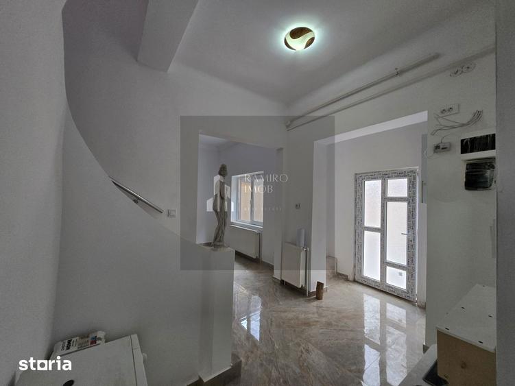 Casa renovata 105mp utili si curte 45mp Eroii Revolutiei - 14