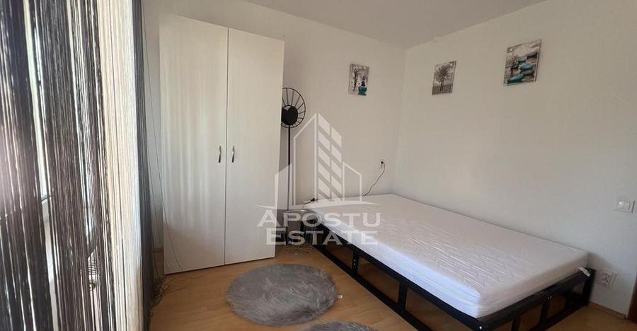 Apartament 2 camere la casa, curte comuna, in Dumbravita - 9