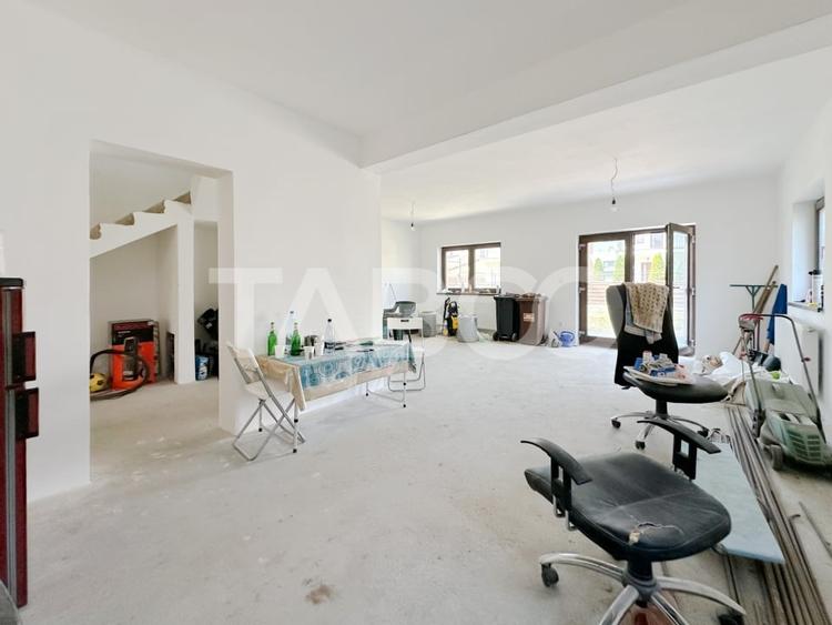 Casa 5 camere de tip Duplex 143 mpu semifinisata intabulata - 3