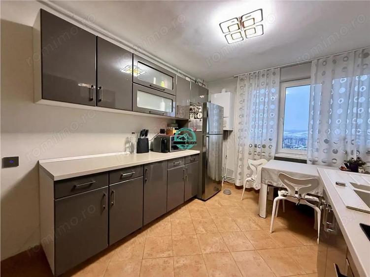 Vanzare - Apartament cu 2 camere - Cornisa - 7