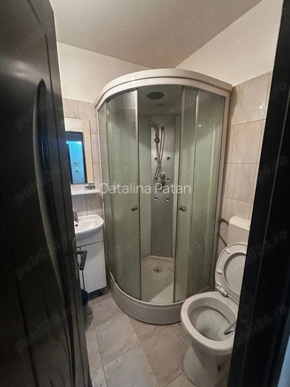 Proprietar, inchiriez apartament