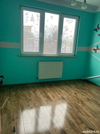 Apartament cu 3 camere de vanzare - 10
