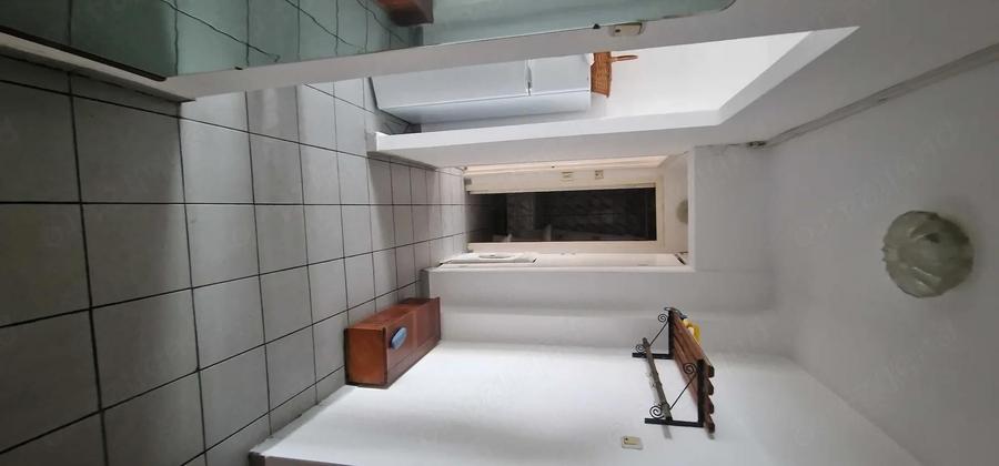 Republicii, 2 camere, 67000 euro neg - 12