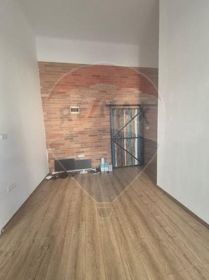 Spatiul pretabil  pentru o gama variata de activitati - 8