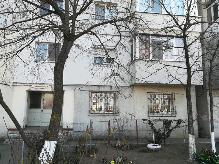 Apartament  4 camere - 1