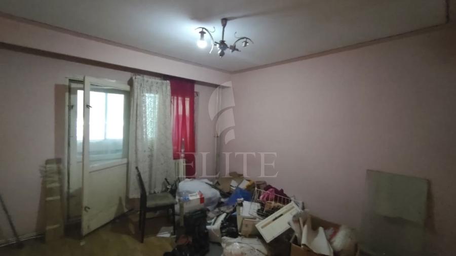 Apartament 3 camere &icirc;n zona PADURII - 13
