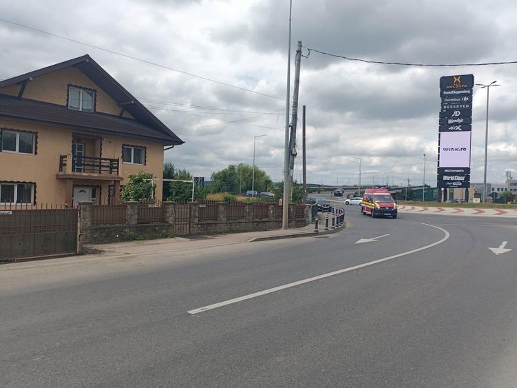 Spatiul ideal pentru FIRMA situat la baza podului Mall Moldova - 1