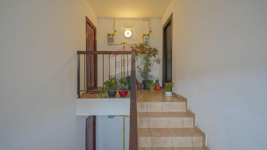 Apartament 3 camere pe două niveluri, cu parcare, Cartierul Toamnei - 25