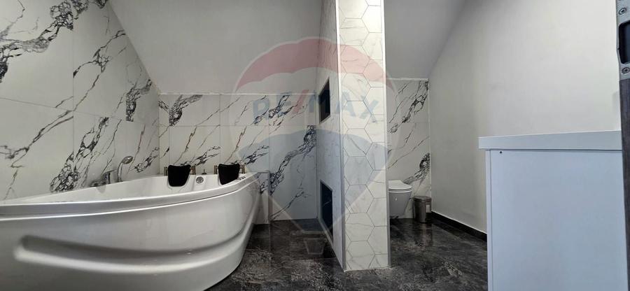 Casă / Vilă cu 5 camere de vânzare - 6