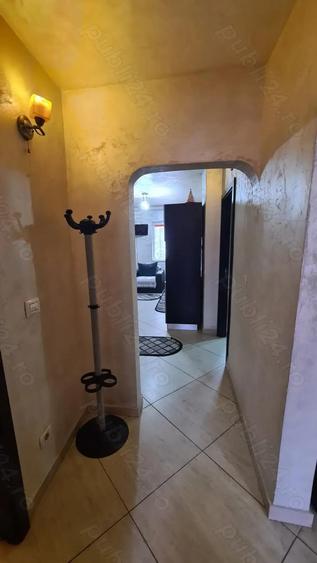 Apartament cu 3 camere de inchiriat in Curtea de Arge?. - 12