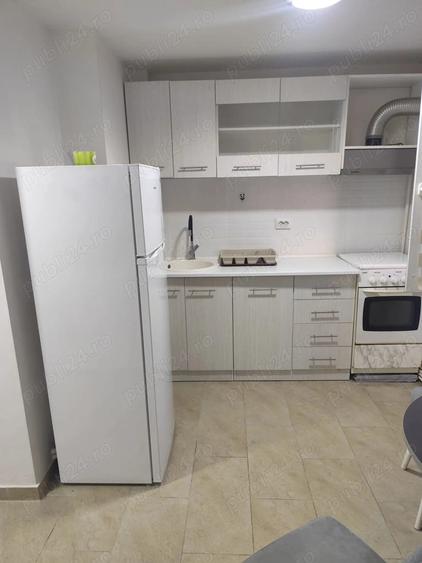 Vand apartament cu doua camere - 1