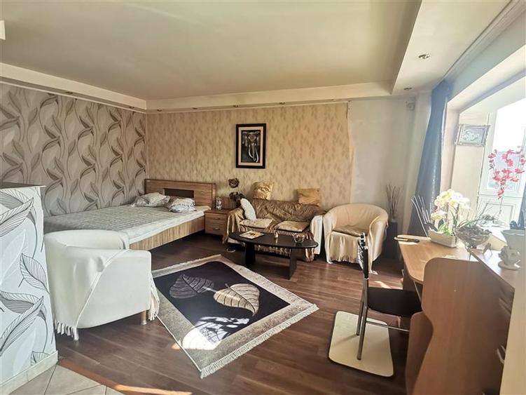 Colentina Rau,  garsoniera 42 mp, et 1 mobilata si utilata - 1