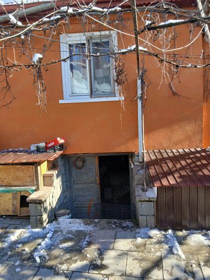 Casa vanzare- Comarnic - 1