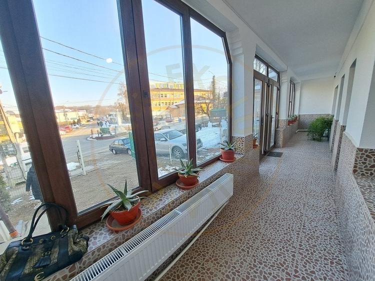 Spatiu Comercial Stradal – Spitalul Mioveni, Bd. Dacia, Racovita - 9