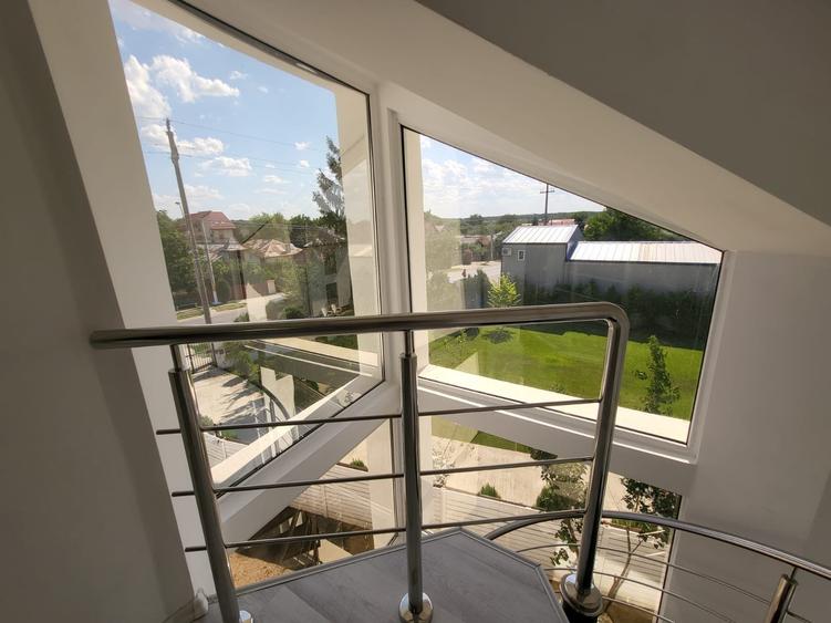 Vila deosebita mobilata si utilata disponibila imediat - 26