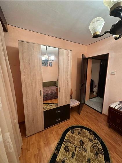 OPORTUNITATE – APARTAMENT NĂVODARI - 2