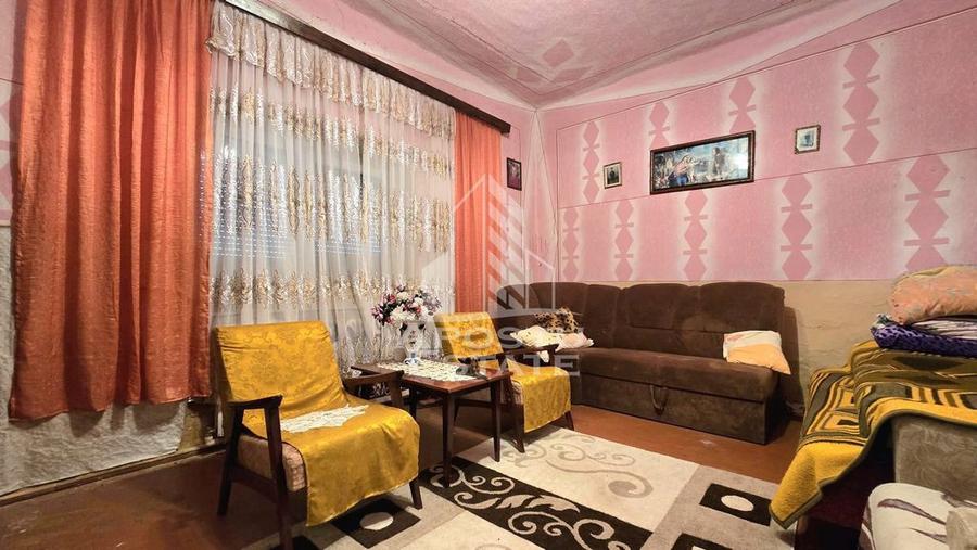 Casa 6 camere, Sandra, Teren 2217 mp - 4