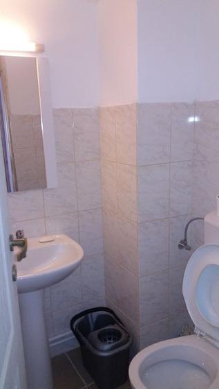 Vand apartament 3 camere decomandat - 8