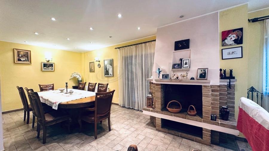 REV2004578 Vila de vanzare cu mansarda si teren de 1760 mp Corbeanca - 7