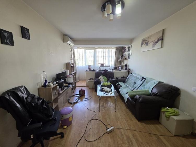 Campia Libertatii, intersectie Gheorghe Petrascu, 10 minute metrou Muncii - 9