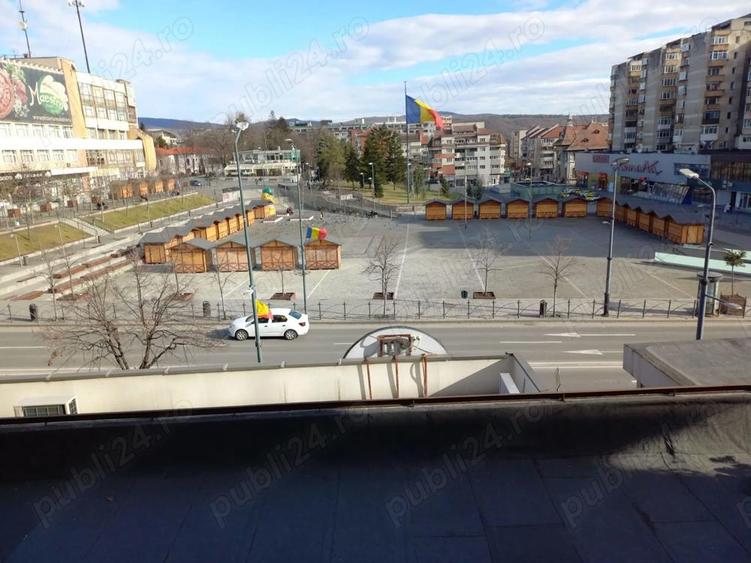 Ofer spre inchiriere apartament 2 camere ultracentral in Rm. Valcea - 3