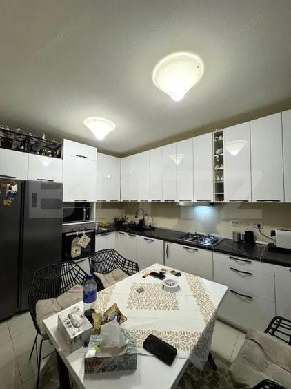 Casa Individuala, 270 mp, lux, Tractorul - 5