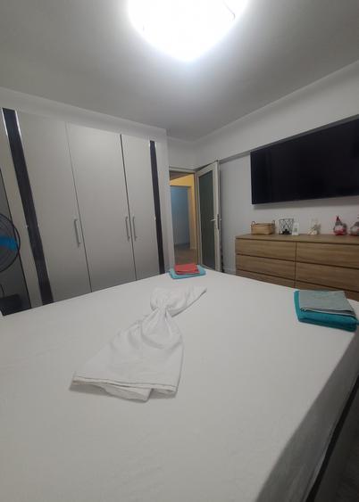 Apartament 3 camere,mobilat ,utilat  de vanzare ,Faleza Nord,,Uniri 165000 euro - 4