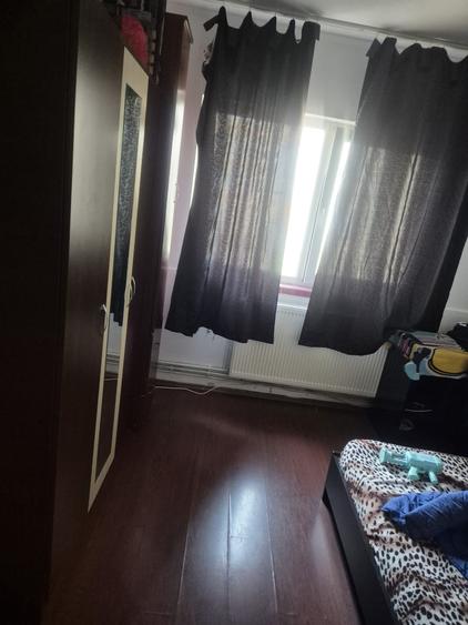 Vand apartament 2 camere, conf 1, Pitesti, Trivale, etaj 1 - 2