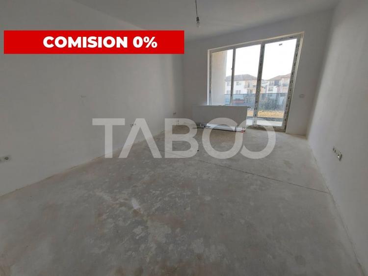 Apartament decoamandat 2 camere 71 mpu balcon dressing etaj 1 - 2