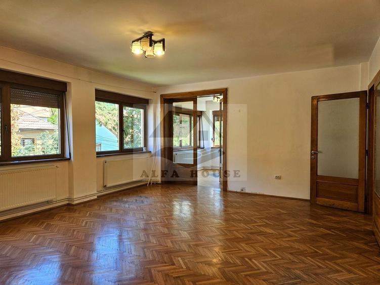 Casa deosebita cu 6 camere in  Centrul Brasovului - 210 mp - 10