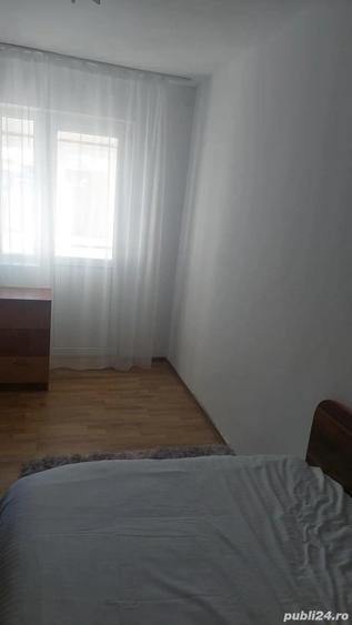 Inchiriez apartament 2 camere zona centrala - 2