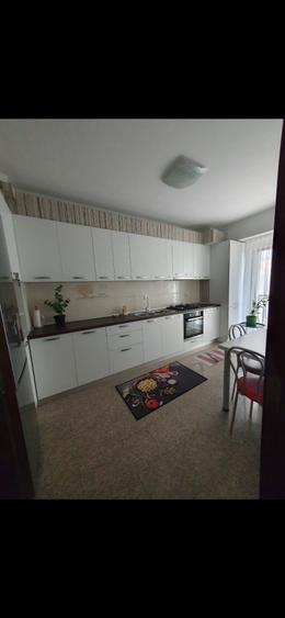 PF inchiriez apartament 2 camere - 1