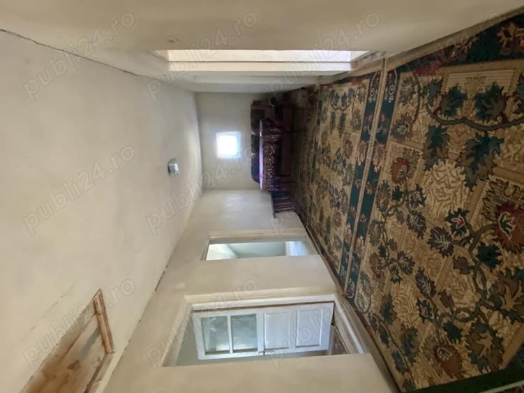 Casa de vanzare in comuna Teslui - 8