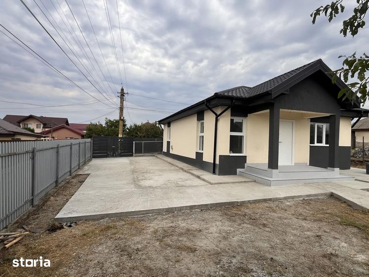 Casă cu 3 camere cu Teren 600 Mp în Lețcani