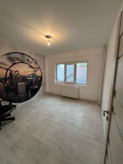 Spatiu Alexandru cel Bun - 4