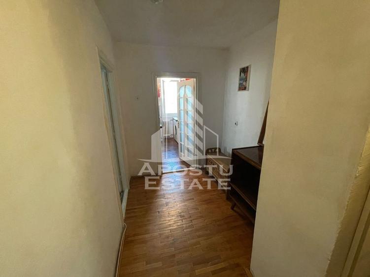 Apartament 2 camere, Semidecomandat, zona Dacia, petfriendly - 1