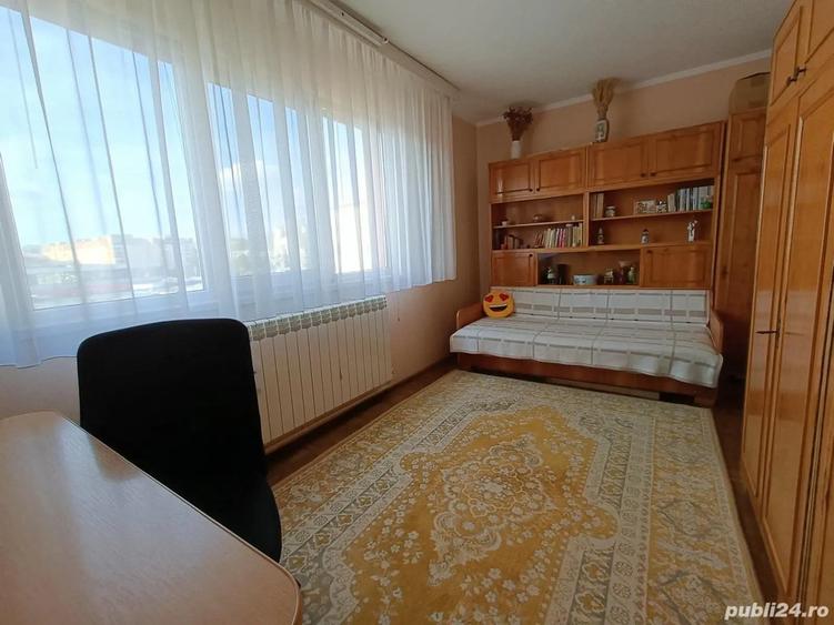 Persoana fizica vand apartament 2 camere zona Victoria - 3