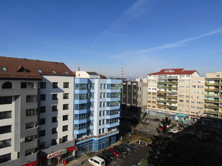 Apartament cu doua camere , zona Mihai Viteazul - 3